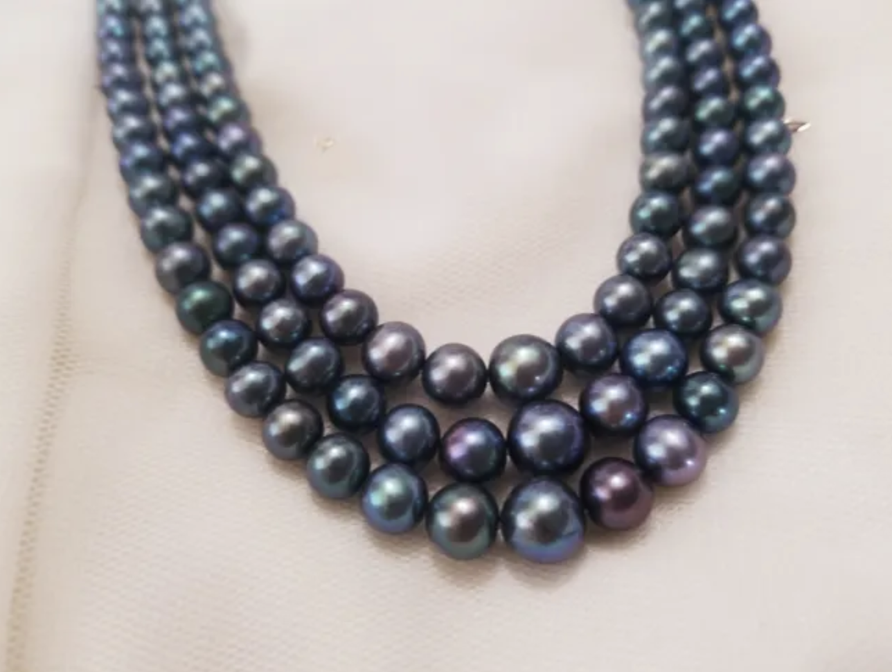 Tahitian Pearl Necklace